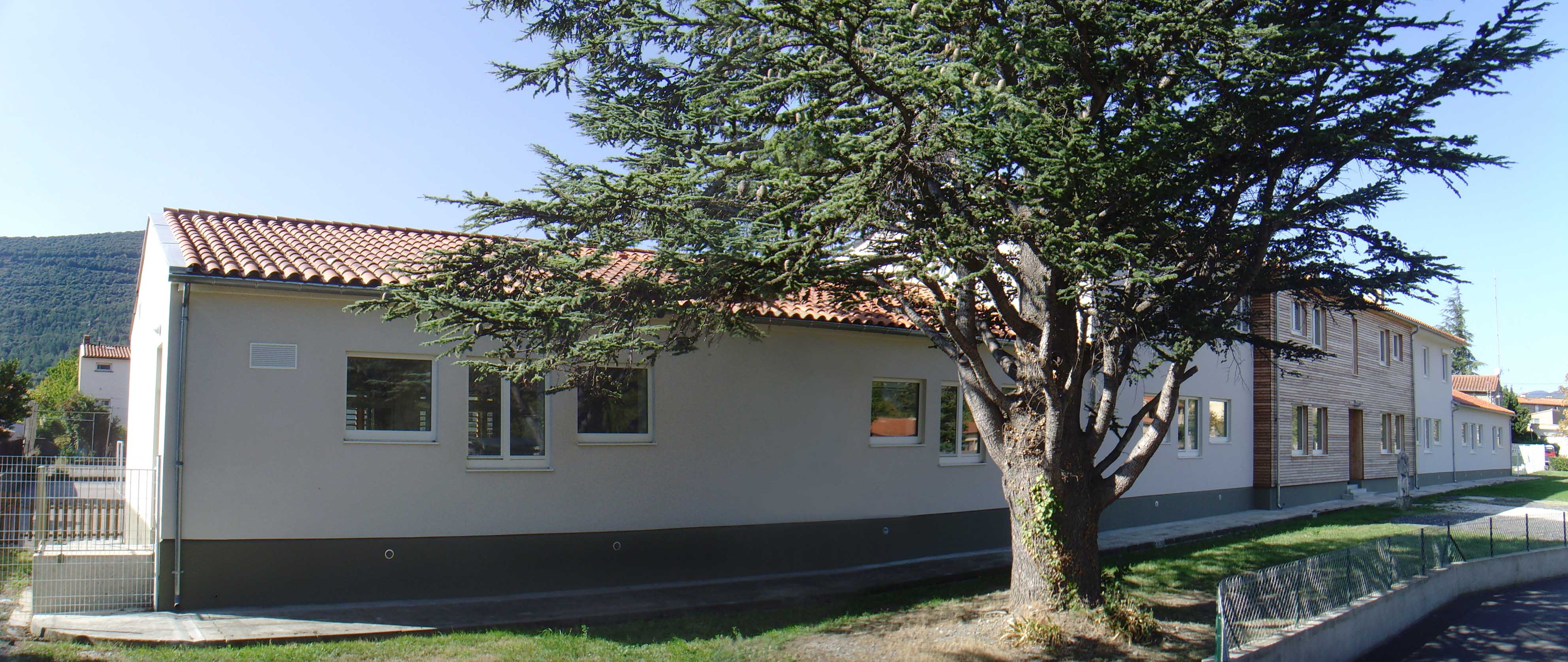 GROUPE SCOLAIRE
J.J. MORER ECOLE_Caudies/photos/13.jpg