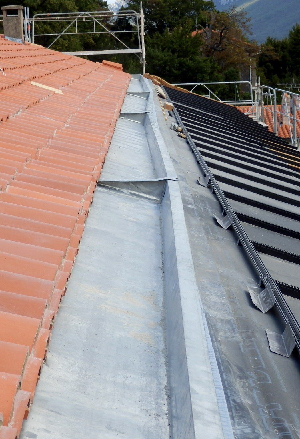 GROUPE SCOLAIRE
J.J. MORER ECOLE_Caudies/photos/chantier/04.jpg