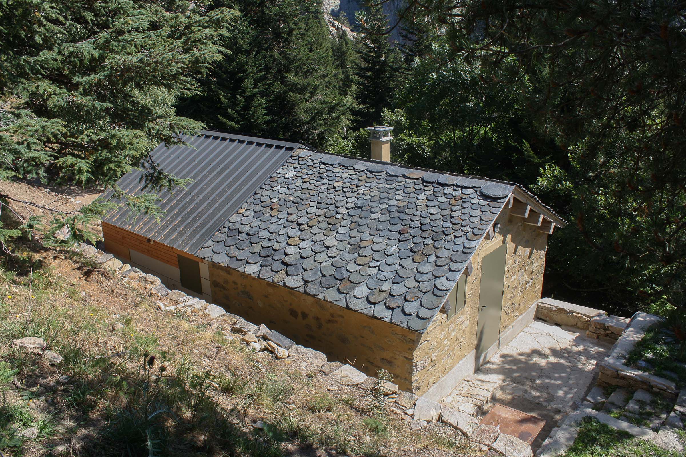 CABANE PASTORALE
DE MARIAILLES GPC_Mariailles/photos/04.jpg