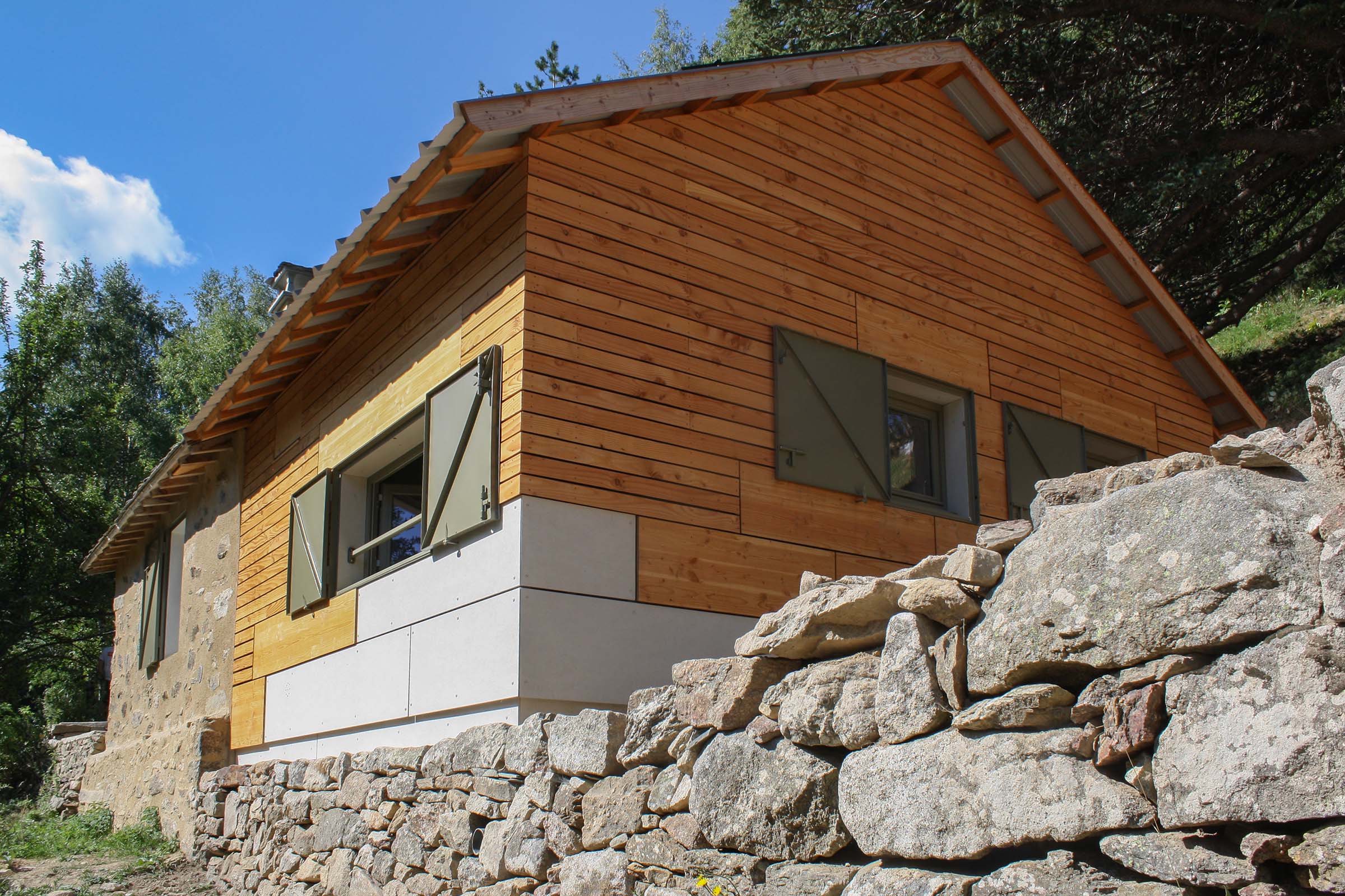 CABANE PASTORALE
DE MARIAILLES GPC_Mariailles/photos/08.jpg