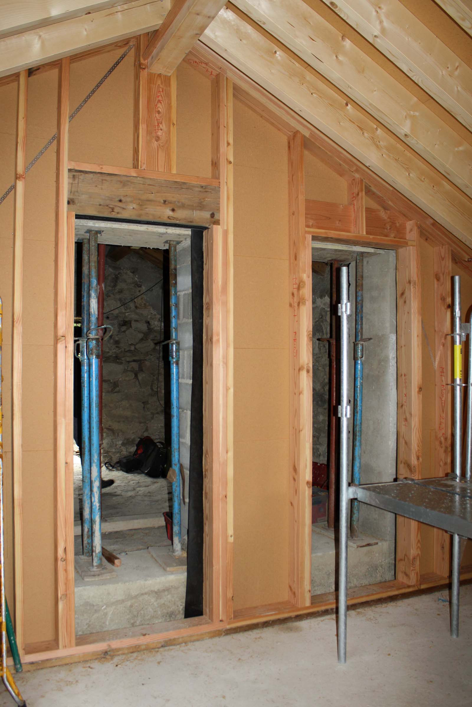 CABANE PASTORALE
DE MARIAILLES GPC_Mariailles/photos/chantier/12.jpg