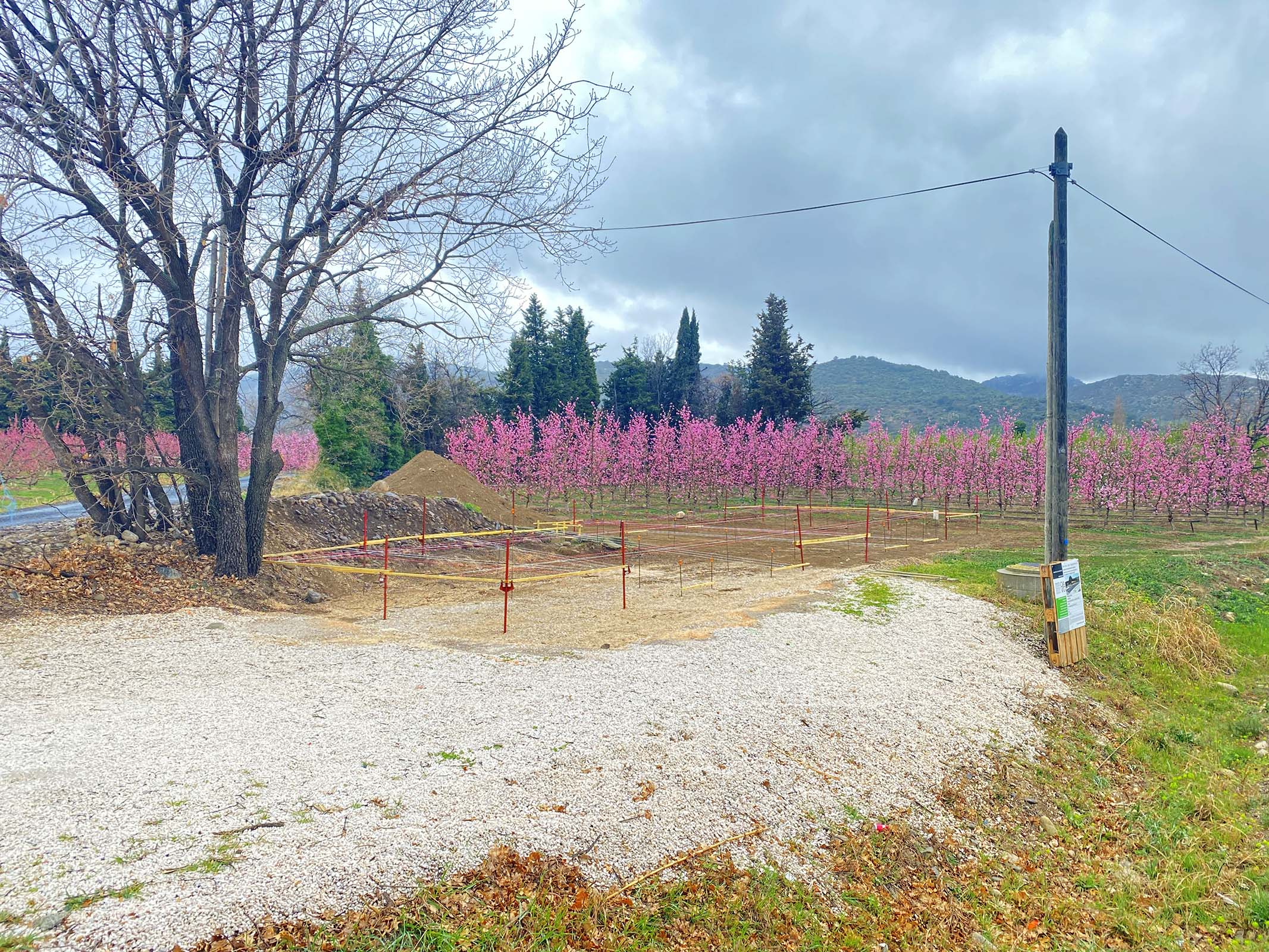 STAND DE VENTE JCB_Bouleternere/photos/chantier/01.jpg