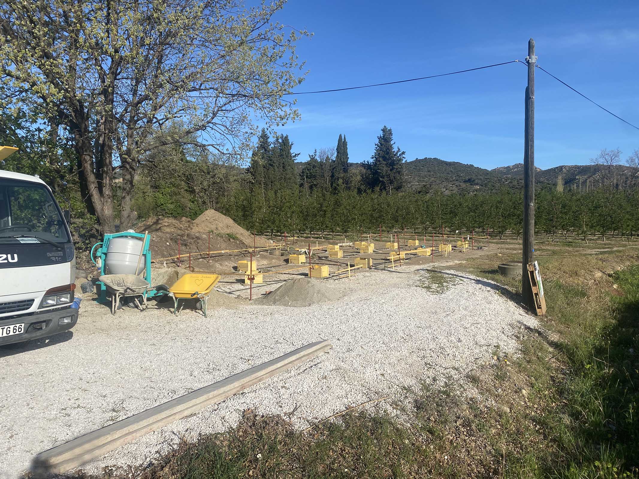 STAND DE VENTE JCB_Bouleternere/photos/chantier/03.jpg