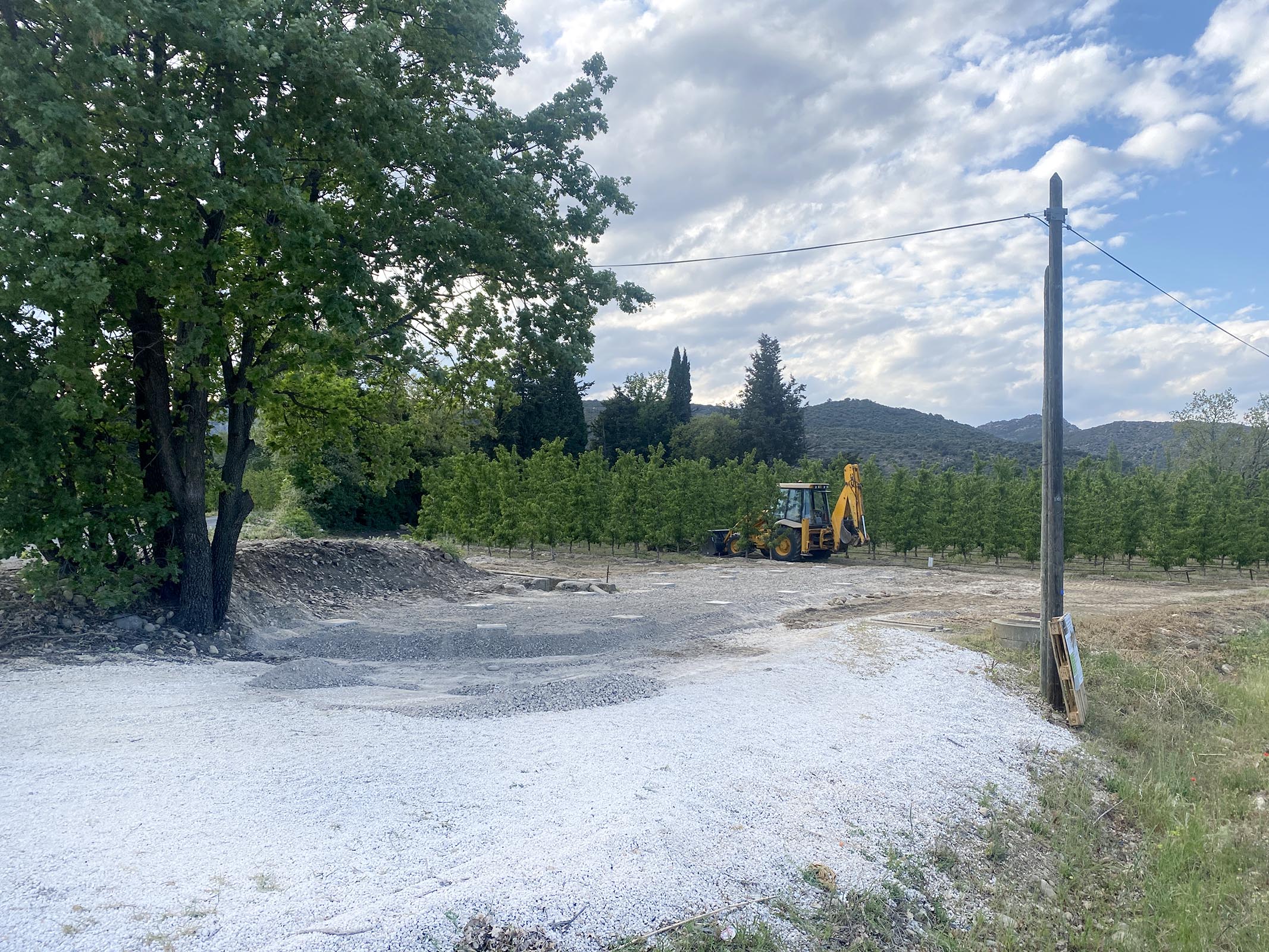 STAND DE VENTE JCB_Bouleternere/photos/chantier/05.jpg