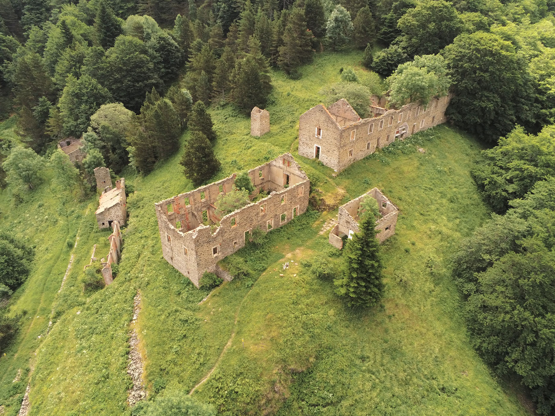 COLONIE MINIERE
DE LA PINOSA PNS_Valmanya/photos/chantier/01.jpg