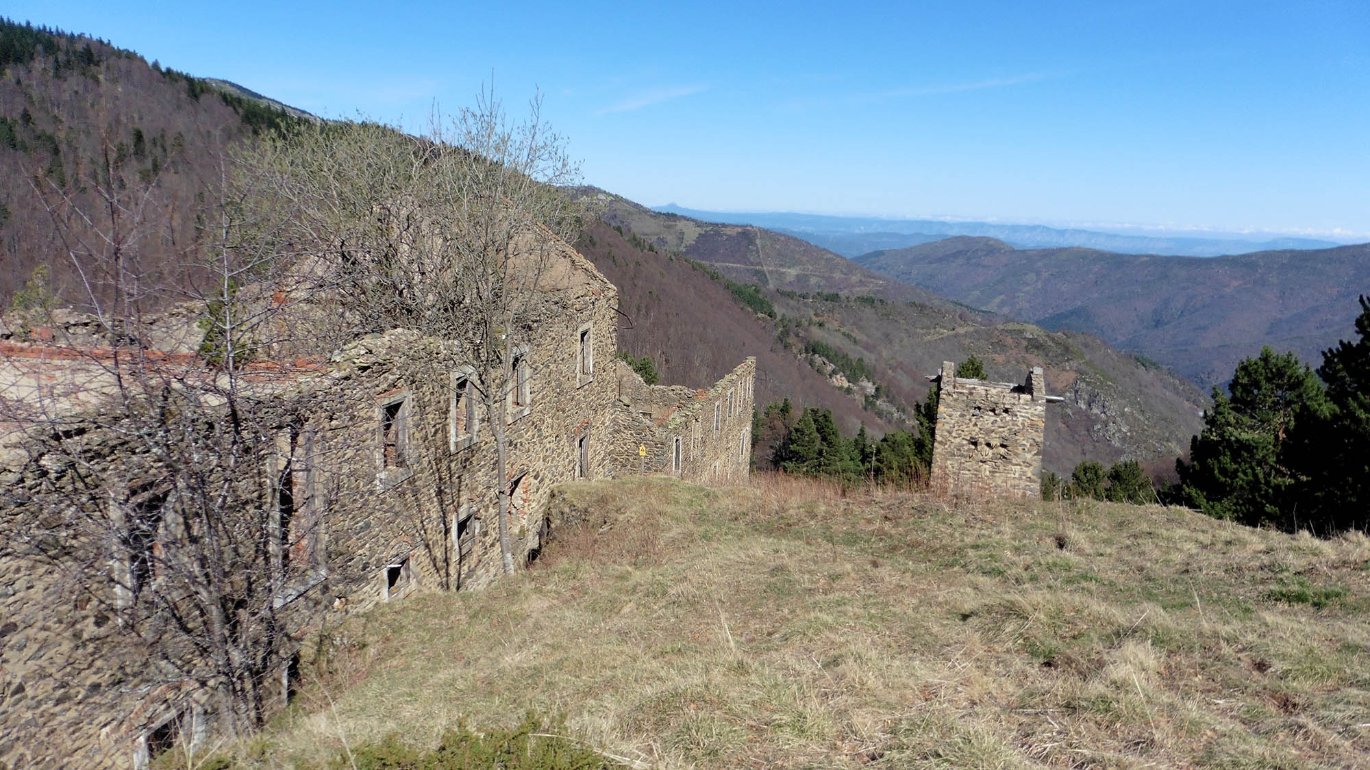 COLONIE MINIERE
DE LA PINOSA PNS_Valmanya/photos/chantier/02.jpg