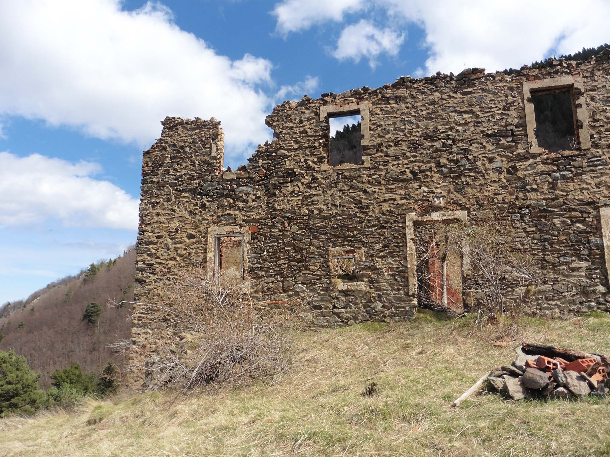 COLONIE MINIERE
DE LA PINOSA PNS_Valmanya/photos/chantier/05.jpg