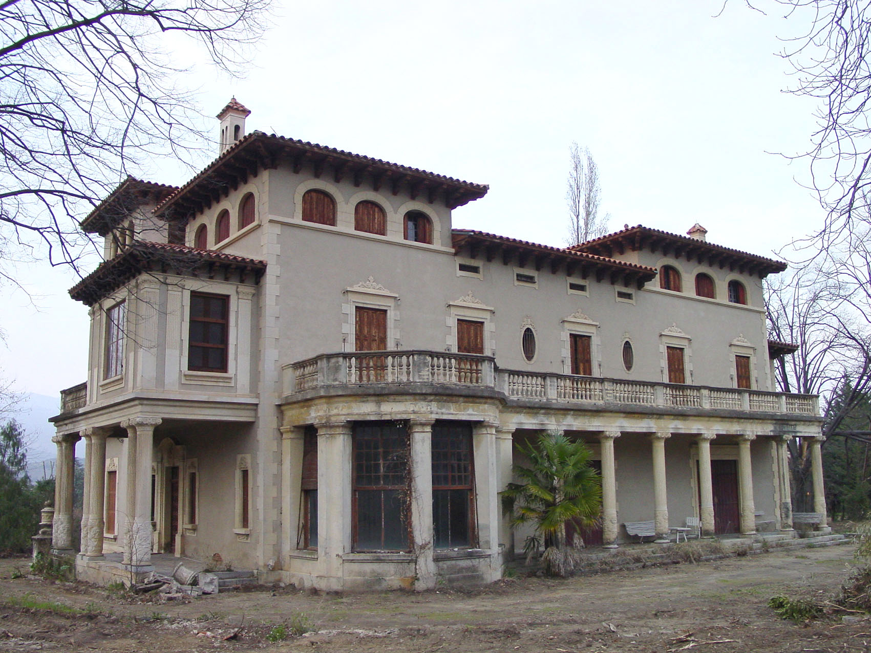 CENTRE PAU CASALS
TRANCHE 2 UCEchateau_Prades/photos/chantier/03.jpg