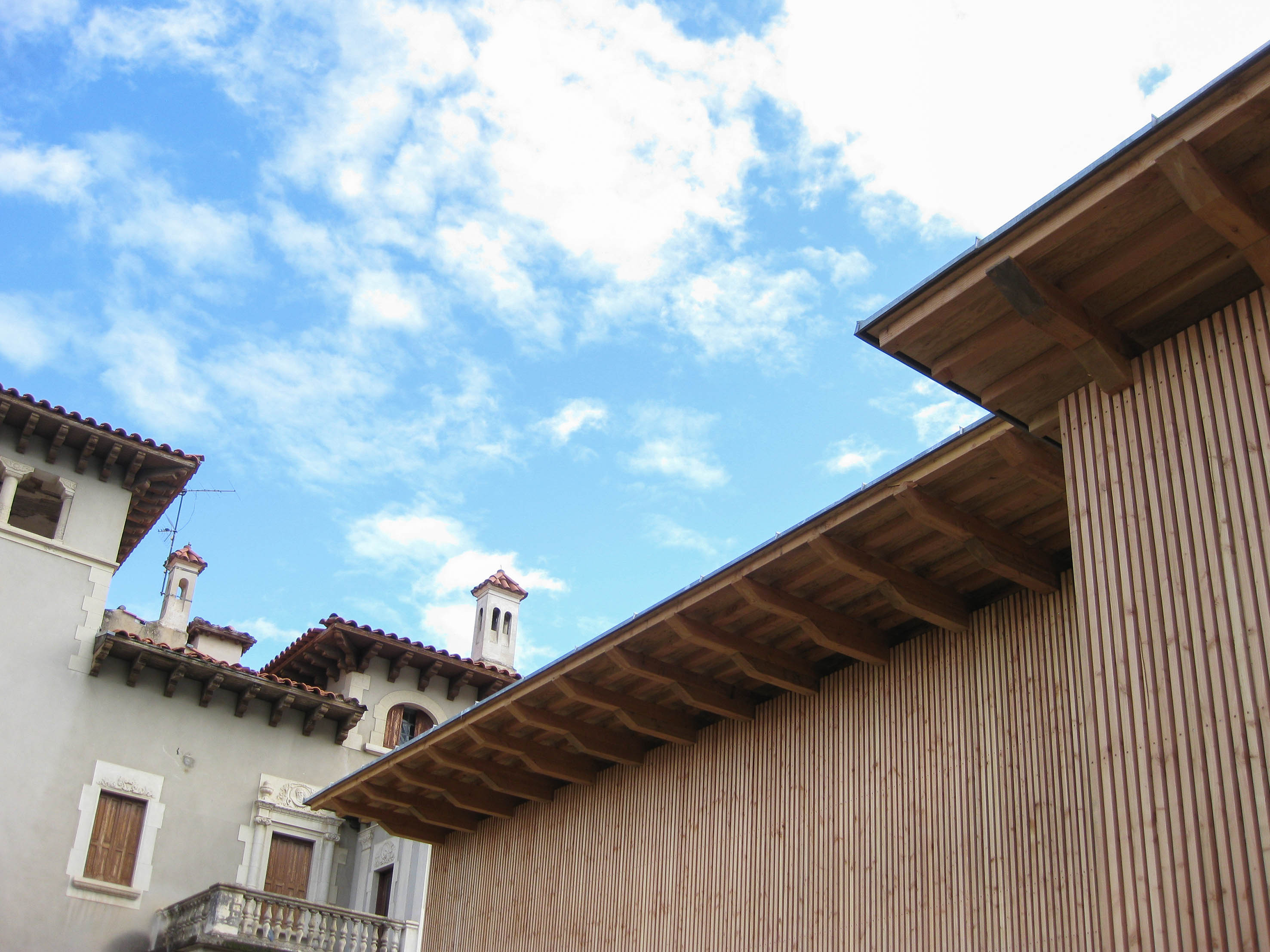 CENTRE PAU CASALS
TRANCHE 1 UCEextension_Prades/photos/06.jpg