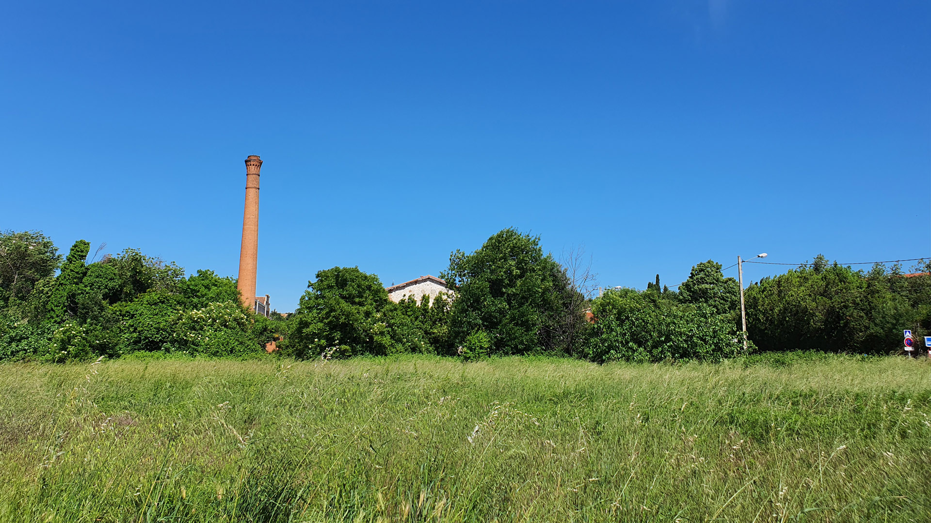 ZAE
VENTA FARINES ZAE_Vinça/photos/02.jpg